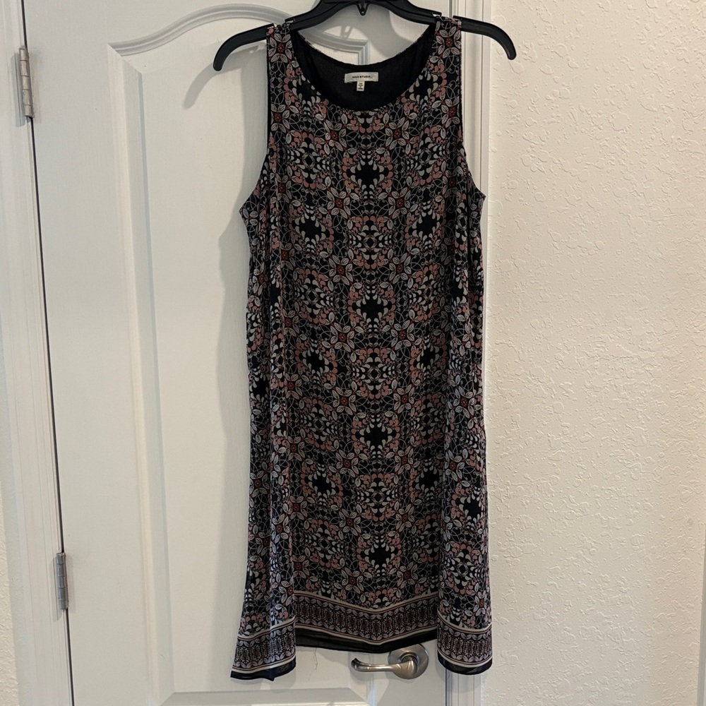 Max Studio Black and Pink Midi Dress